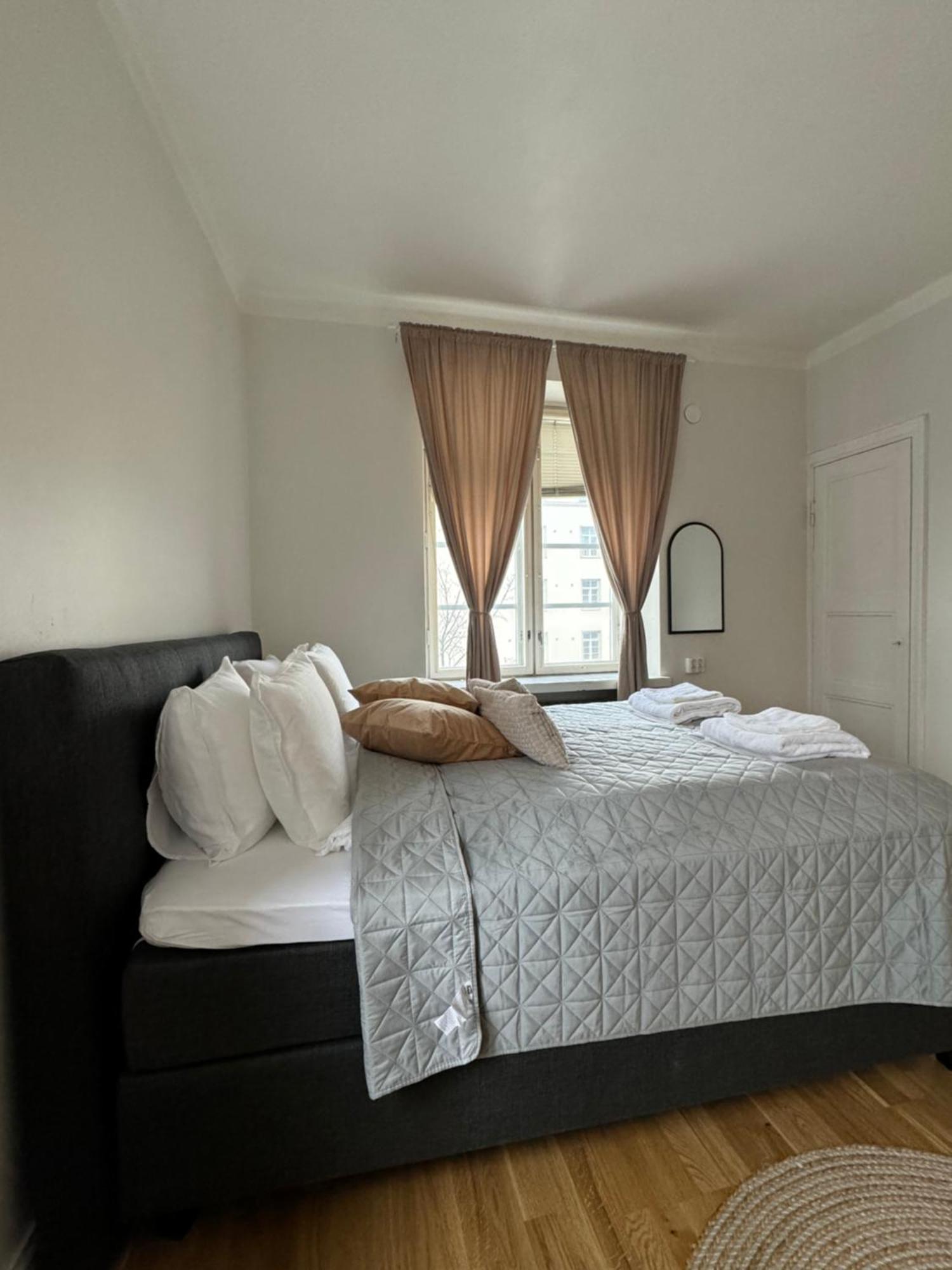 Your Chic Vibrant Airbnb Helsinki Exterior photo